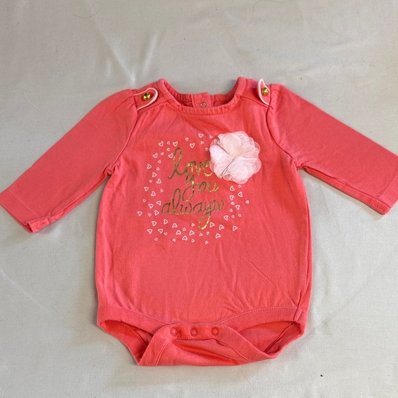 GAP Coral Bodysuit with Heart and Flower Accent - Picture 1 of 3